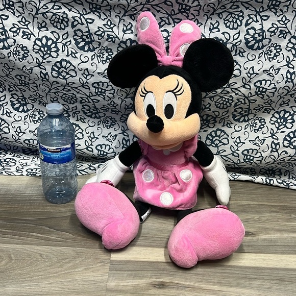 Disney pink dress mini mouse stuffed toy - Picture 1 of 9